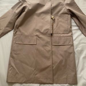 BURBERRY TRENCH COAT.
